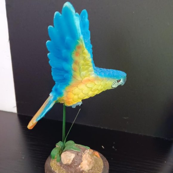 Blue Colored Bird on a Spring Like Stem. Moves back & Forth. Excellent Condition - Picture 3 of 7